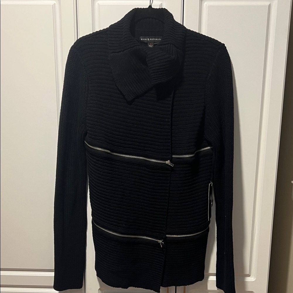 Rock & Republic Black Ribbed Jacket with Zipper Accents